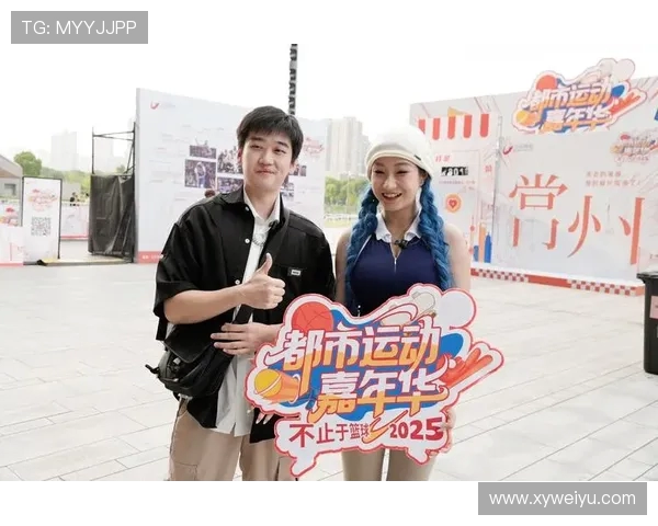 用篮球点燃青春激情展现团队合作与拼搏精神的运动魅力