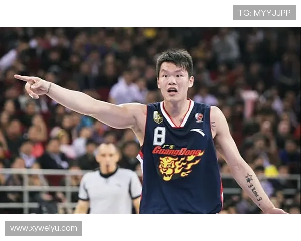 朱芳雨传奇成长之路从少年篮球梦到中国篮坛辉煌巨星