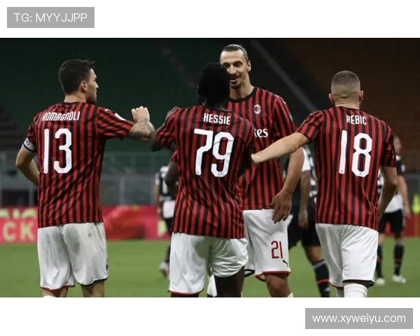 AC米兰挑战那不勒斯强强对决焦点战精彩对抗一触即发