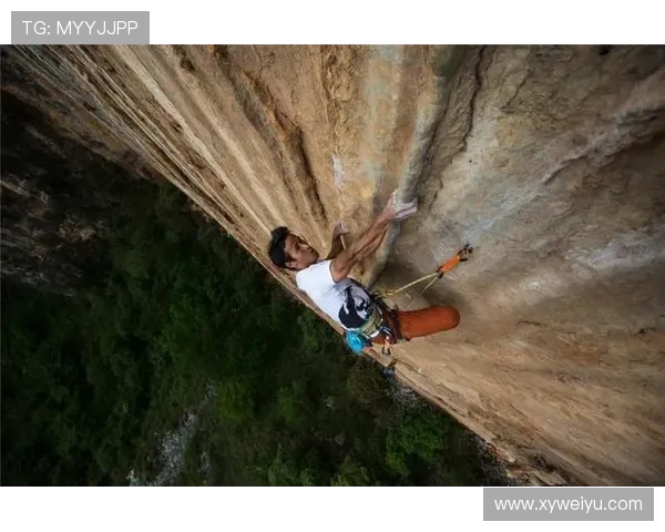 深圳攀岩队的中路突破之路:深度解析攀岩技术与团队精神的结合 深圳攀岩队的中路突破之路:深度解析攀岩技术与团队精神的结合