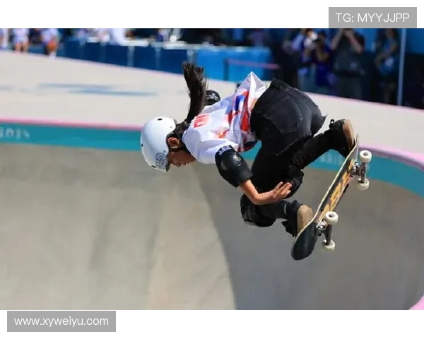 深圳滑板队在全国耐力排行榜中荣获第十名展现出强大实力和潜力