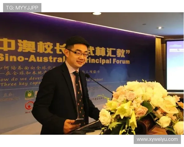 探讨现代足球俱乐部在全球化背景下的长期发展与青年培养模式研究